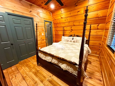 Take Me to the River - Upper Level Guest Queen Bedroom
