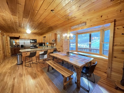 Bear Creek:  Dining Area