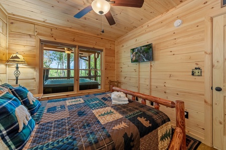 Lee's Lookout - Guest Bedroom