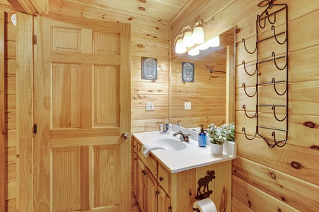 Bear Creek:  Entry Level Shared Bathroom