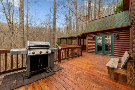 Cruach Mor - Entry Level Deck Grilling Station