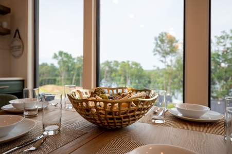 A Stoney Marina - Dining Area