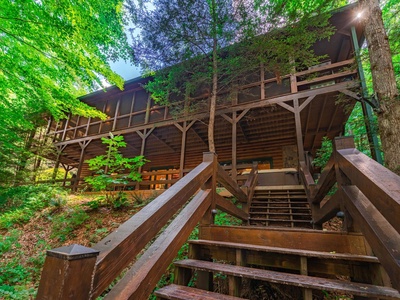 Babbling Brook- Back Yard Steps to the Cabin