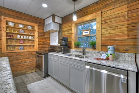 Happy Trout Hideaway- Kitchen area