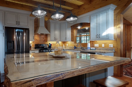 Goose Island Retreat - Fully Equipped Kitchen