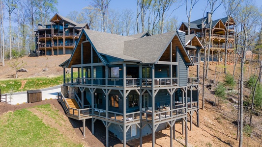 Mountain Air - Back View of Property