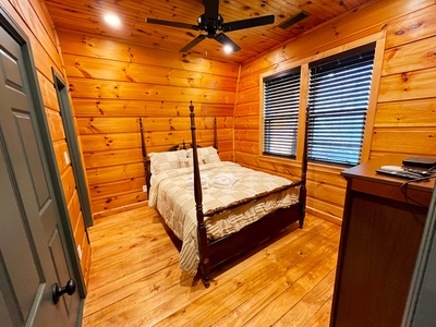 Take Me to the River - Upper Level Guest Queen Bedroom