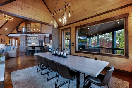 Wine Down Ridge - Entry Level Formal Dining Area