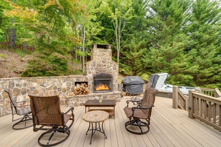 Sky Ridge - Outdoor fireplace and deck