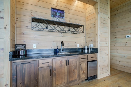 Alpine Vista - Lower Level Entertainment Wet Bar