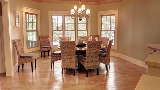 Blue Ridge Lake Retreat - Dining Room