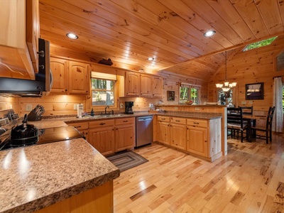 Soaring Hawk Lodge - Entry Level Kitchen