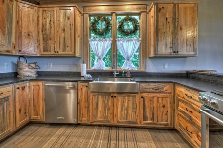 Once In A Blue Ridge: Kitchen