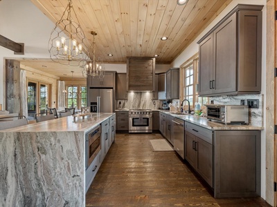 Bluetiful- Entry level kitchen