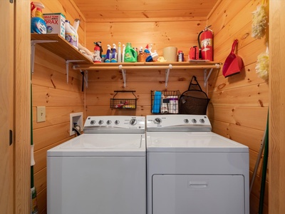 Soaring Hawk Lodge - Entry Level Laundry Room