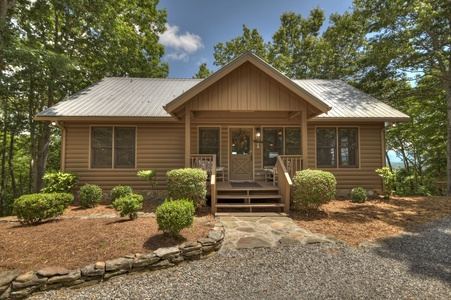 Heavens Step - Cabin Rental in Blue Ridge Georgia