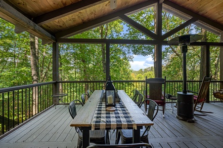 Bullwinkle's Bungalow - Front Deck