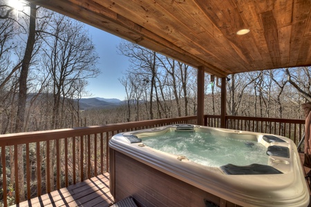 Family Farmhouse - Hot tub area on the deck