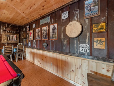 Soaring Hawk Lodge - Lower Level Entertainment Room