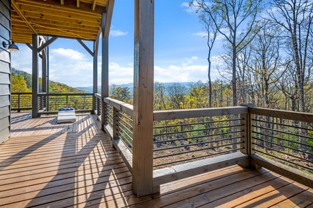 Mountain Air - Lower-Level Deck Corn Hole