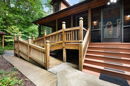 Flatcreek Retreat - Wheel Chair Accessible
