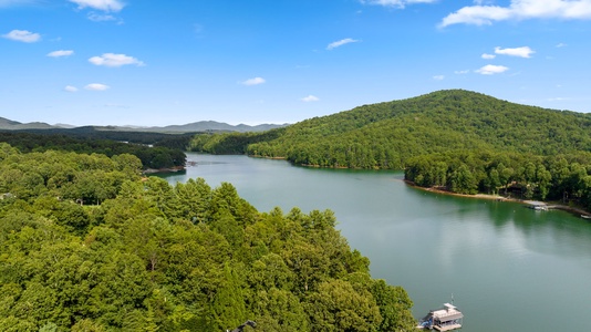 The Loose Caboose - Aerial View of Lake Nottley