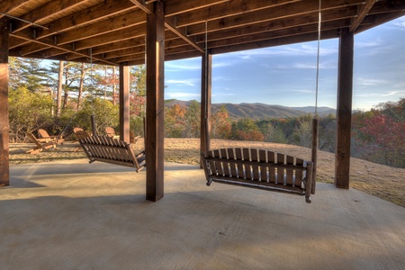 Breakaway Ridge- lower level patio