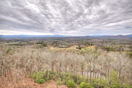 Amazing View- Long range Blue Ridge Mountain Views