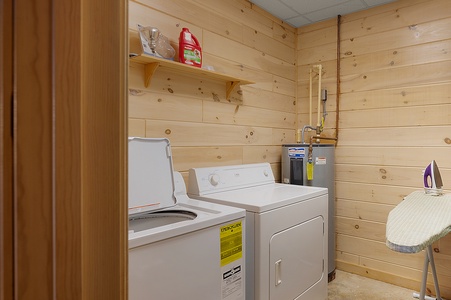 Morning Breeze - Lower Level Laundry Room