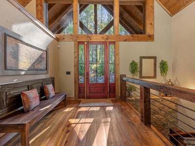 Stone Creek Lodge - Entrance
