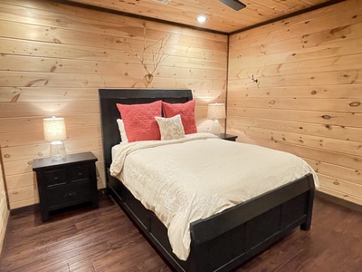 Hawksnest -  Lower Level Guest Bedroom