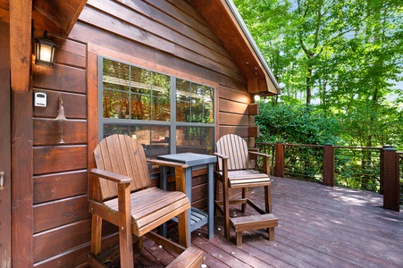 Creek Music Cabin - Deck Seating