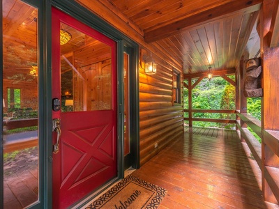 Babbling Brook- Cabin entrance