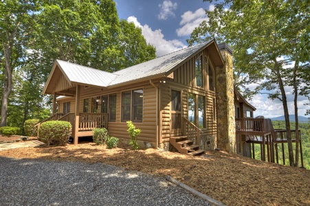 Heavens Step - Exterior
