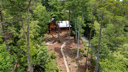 Three Loves Cabin - Exterior Drone View