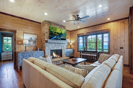 Daybreak Ridge - Lower Level Living Room