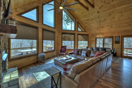Whisky Creek Retreat- Living area with lounge furniture and mountain views