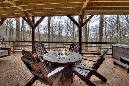 Roseann's Treehouse