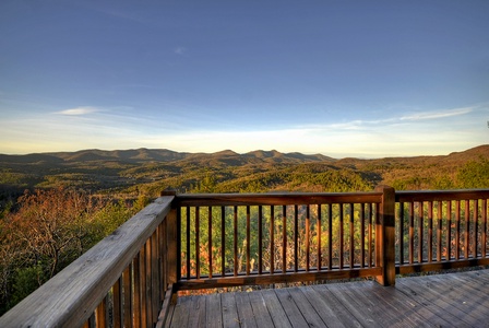 Bearcat Lodge- Views from the deck