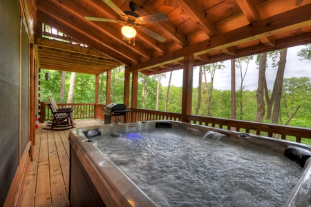 Absolute Relaxation - Hot Tub