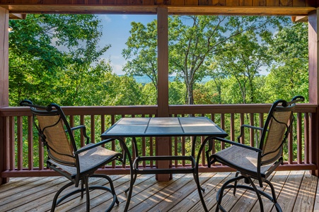 Morning Breeze - Upper Level Private Deck