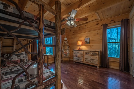 Misty Mountain Escape - Main Level Bunk Room