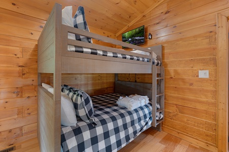 On the Horizon - Loft full over full bunk beds