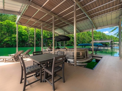 Misty Trail Lakehouse - Dock Dining Table