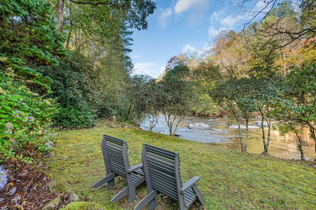 Cartacay River Retreat on the banks of Cartacay River