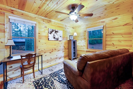 Storybook Hideaway: Loft Seating Area