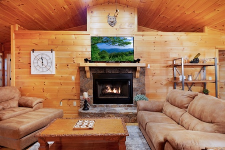 Flatcreek Retreat - Entry Level Living Room