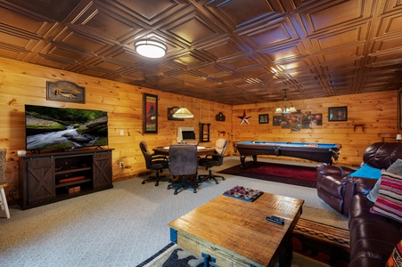 Feather Ridge - Lower Level Den