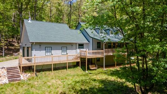 Just-in-Tyme - Shade & Privacy provided by forest of trees