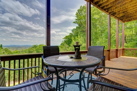 Sky Ridge - Outdoor dining table